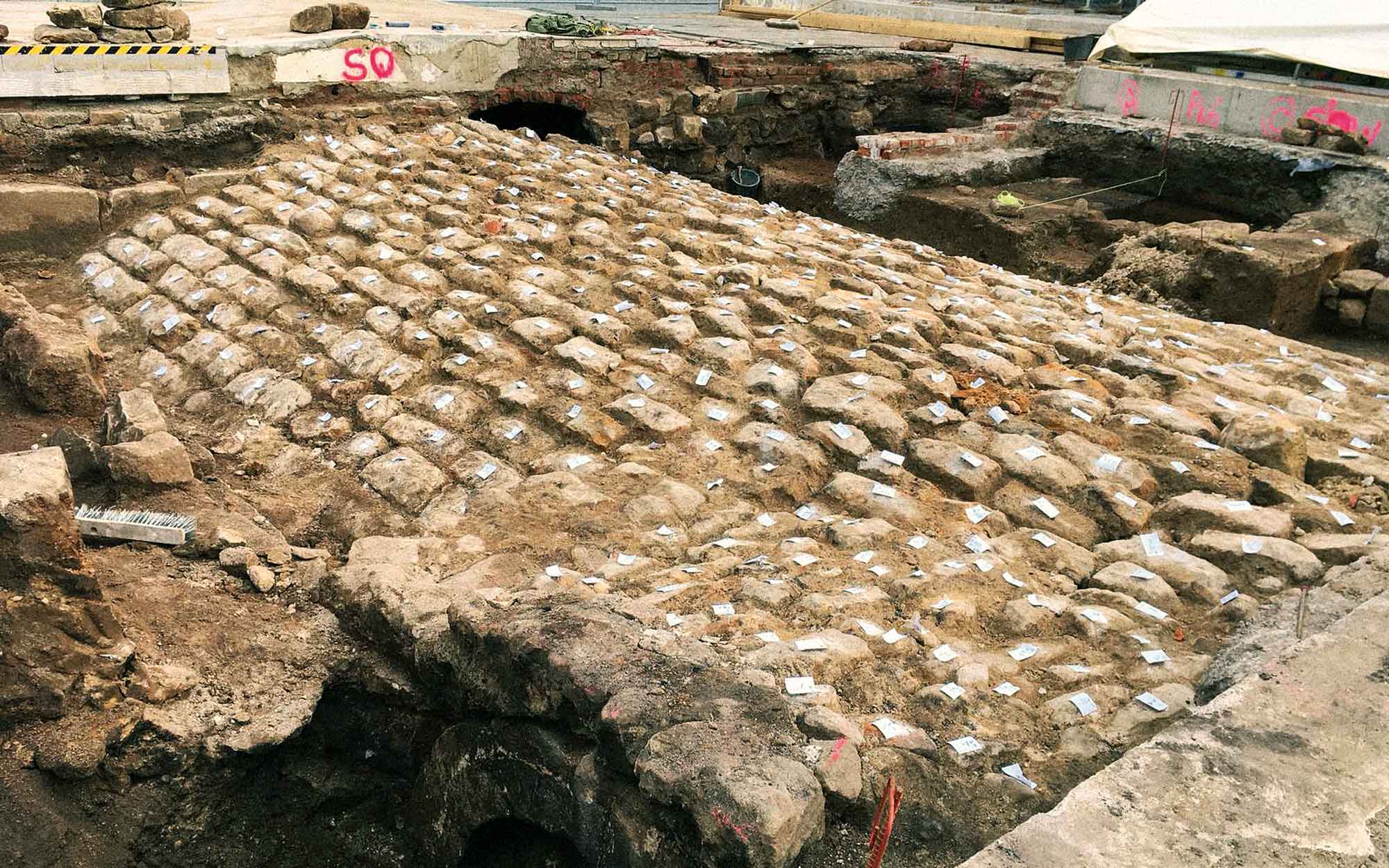 Archiv der Zukunft Ausgrabungen