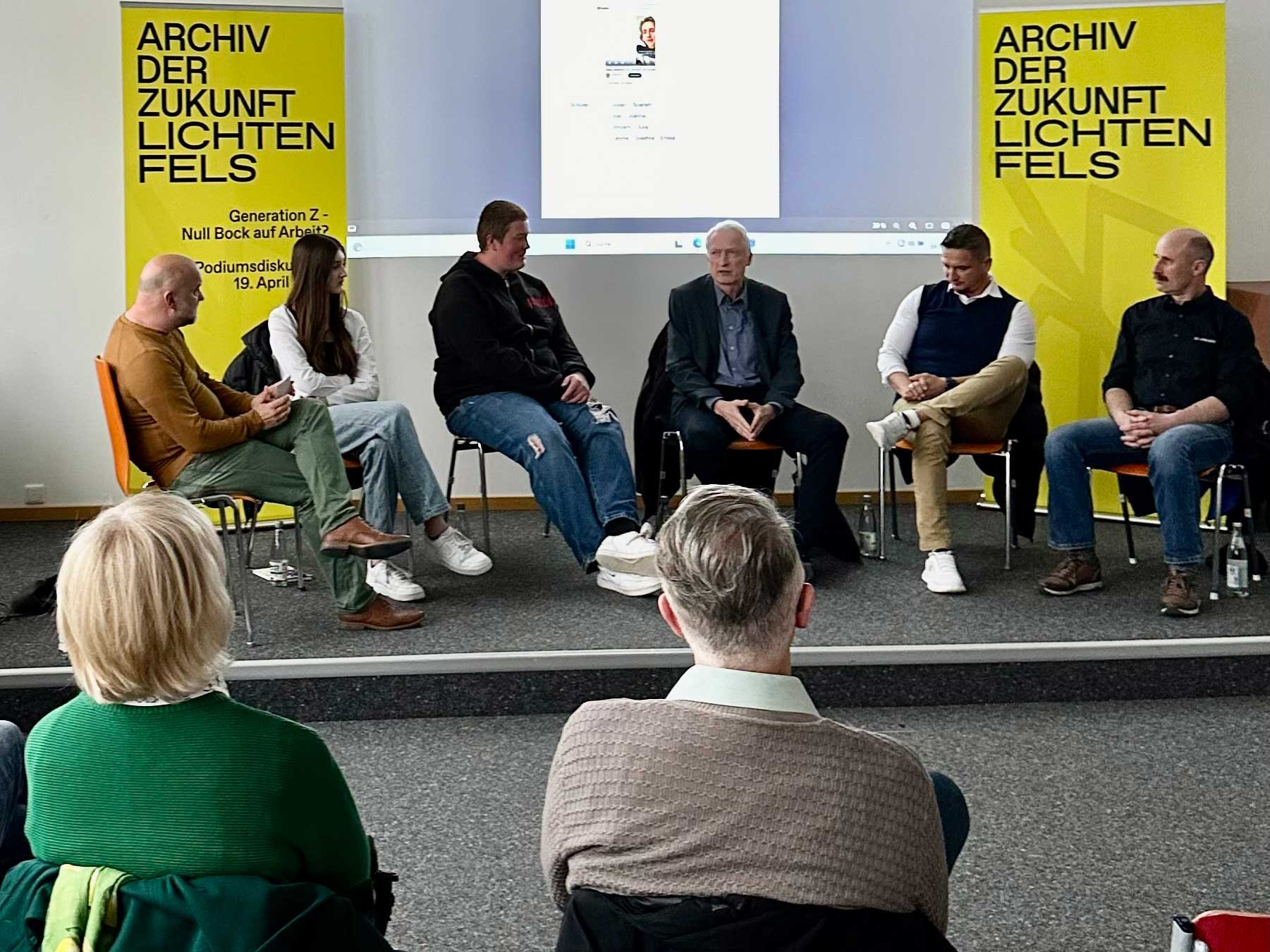 Podiumsdiskussion Generation Z